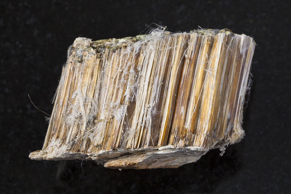 Imagen. Fibras de crocidolita (llamado también amianto azul)